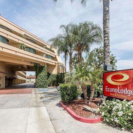 Econo Lodge Inn&Suites Riverside - Corona Exterior foto